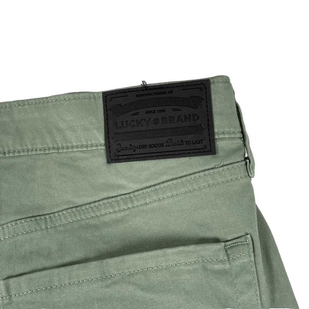 NWT Lucky Brand Men's 121 Slim Straight Long Pants Desert Sage Size 38x30 Green